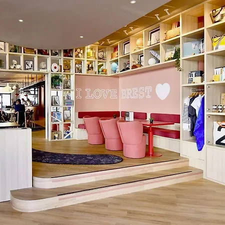 Ibis Budget Centre Port * Brest
