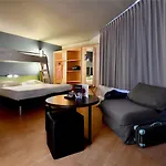 Ibis Budget Centre Port Hotel *