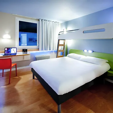 Hotel Ibis Budget Centre Port *
