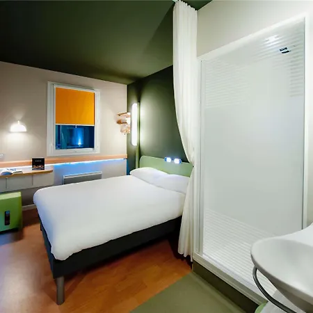 Ibis Budget Centre Port Hotel