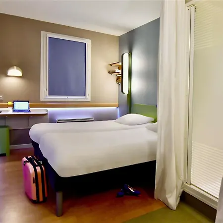 Hotel Ibis Budget Centre Port *