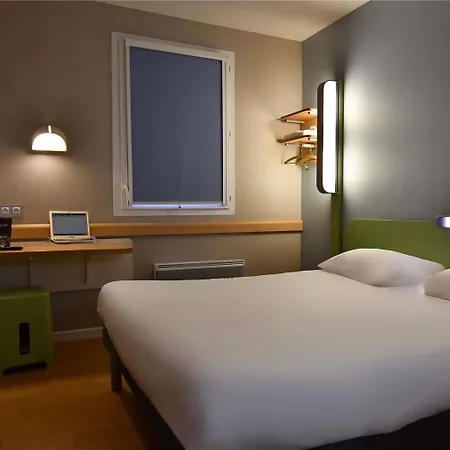 Ibis Budget Centre Port * Brest