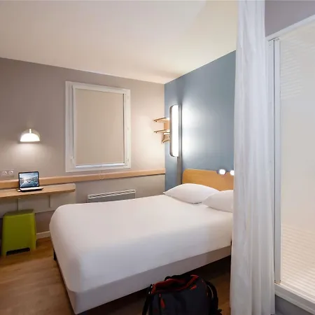 Ibis Budget Centre Port * Brest