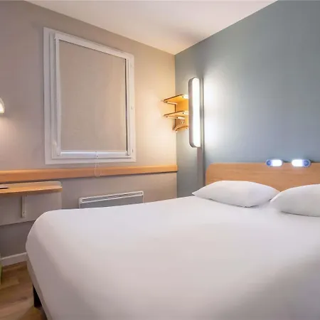 Ibis Budget Centre Port Hotel