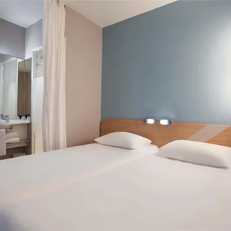 Hotel Ibis Budget Centre Port *