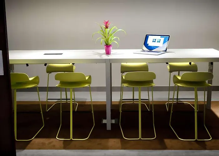 Ibis Budget Centre Port 호텔