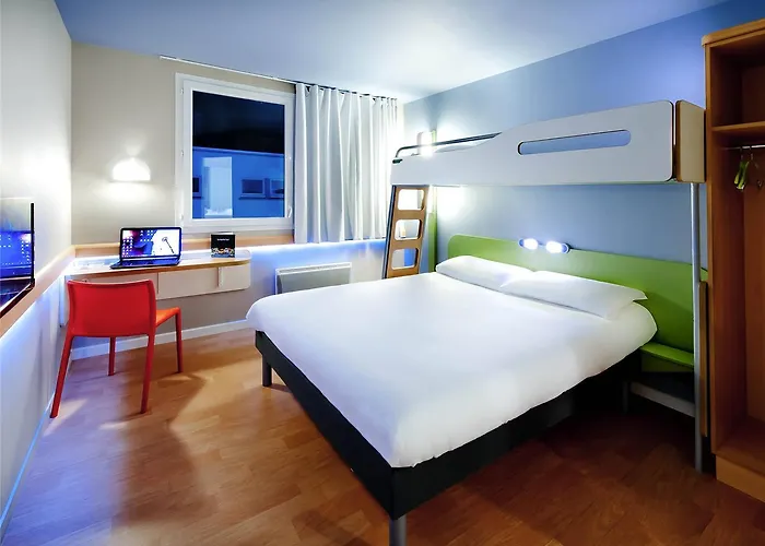 מלון Ibis Budget Centre Port *