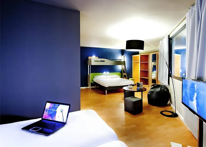 호텔 Ibis Budget Centre Port *