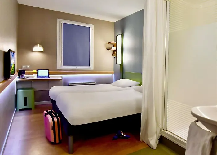 호텔 Ibis Budget Centre Port *