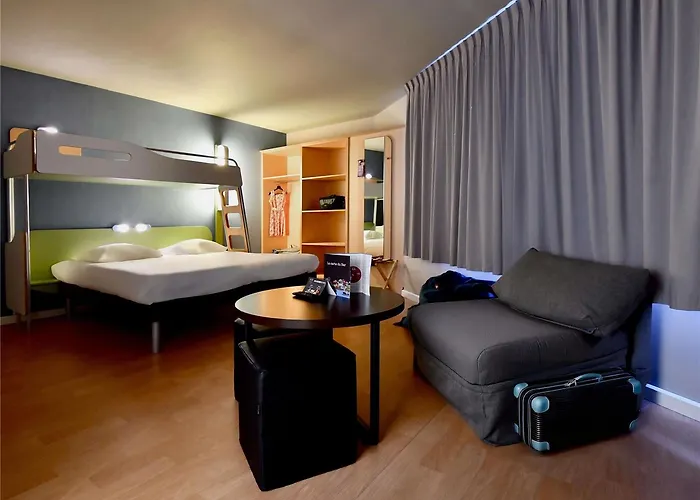 Ibis Budget Centre Port מלון *