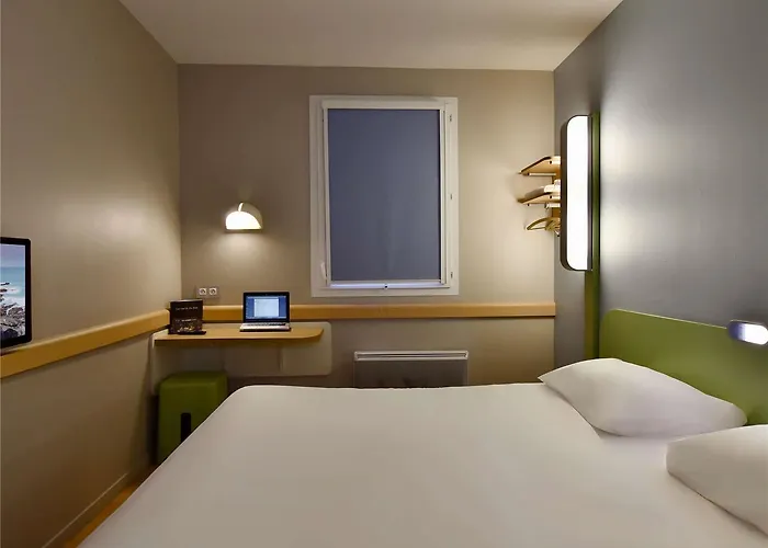 Ibis Budget Centre Port ברסט