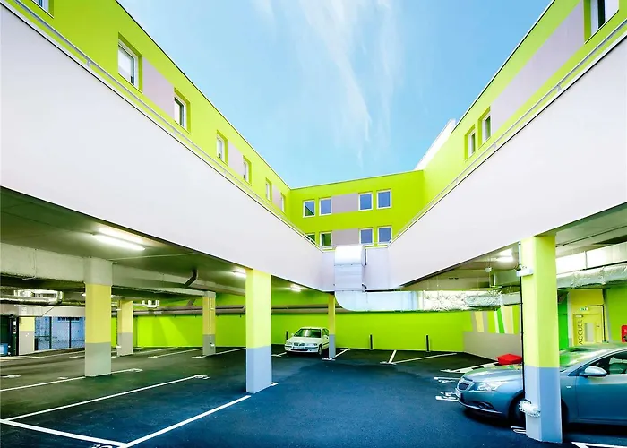 Ibis Budget Centre Port * 브레스트